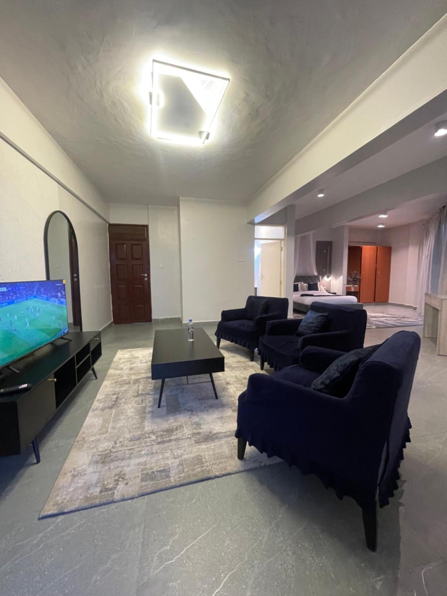Iman Hotel Isiolo Εξωτερικό φωτογραφία