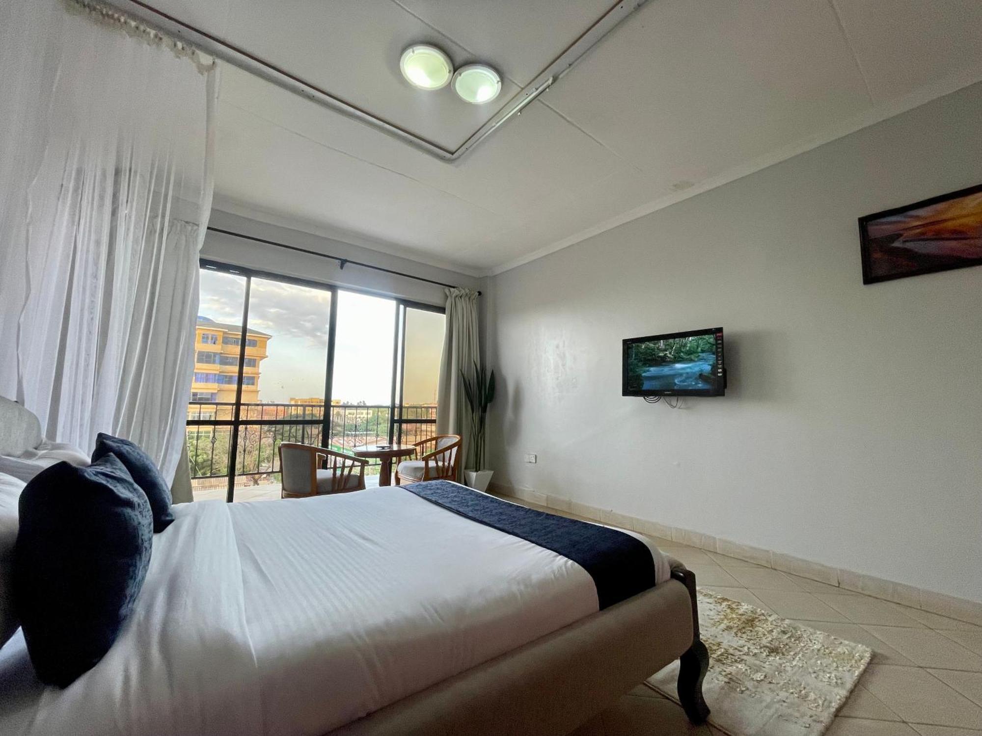 Iman Hotel Isiolo Εξωτερικό φωτογραφία
