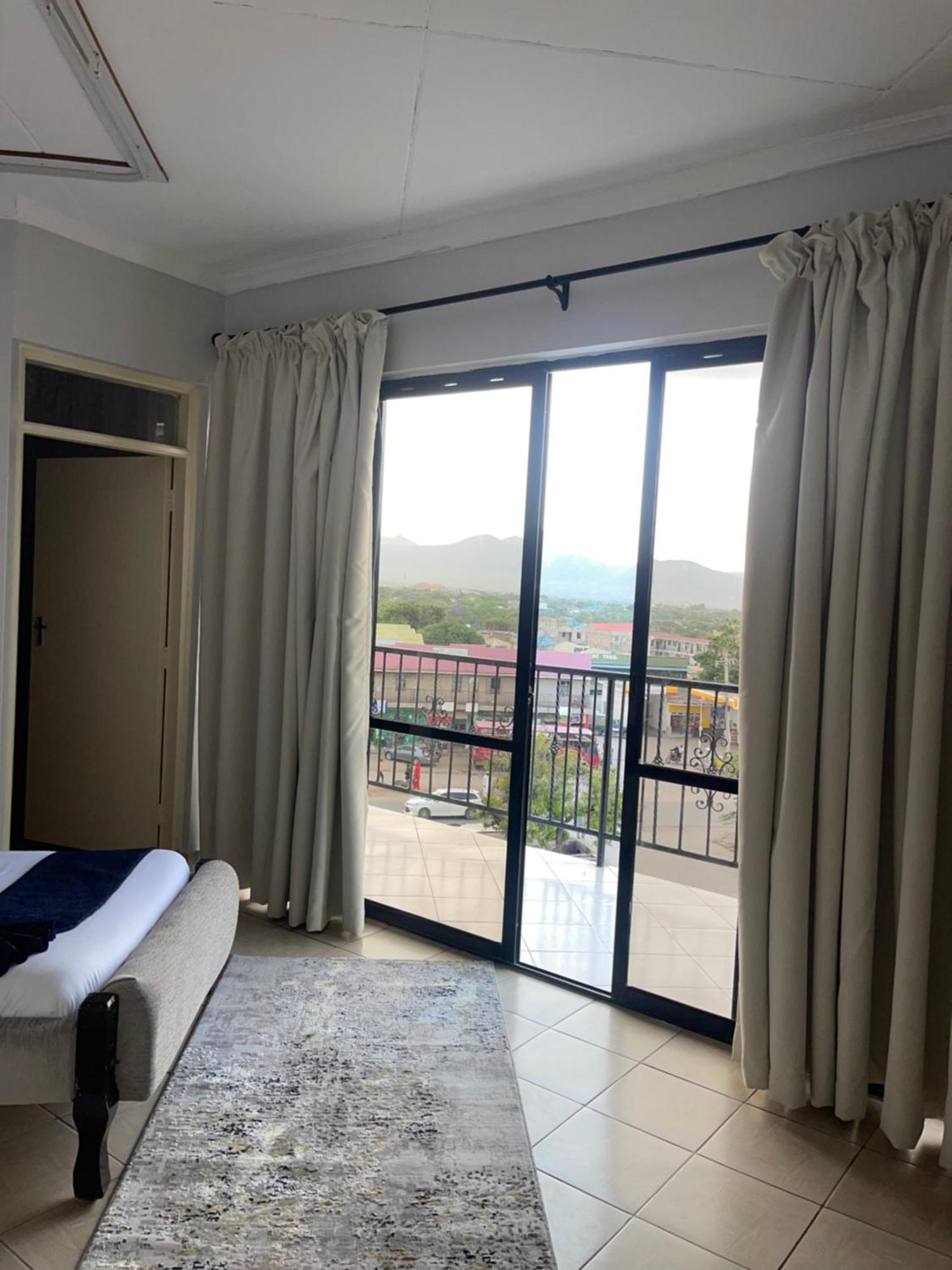 Iman Hotel Isiolo Εξωτερικό φωτογραφία